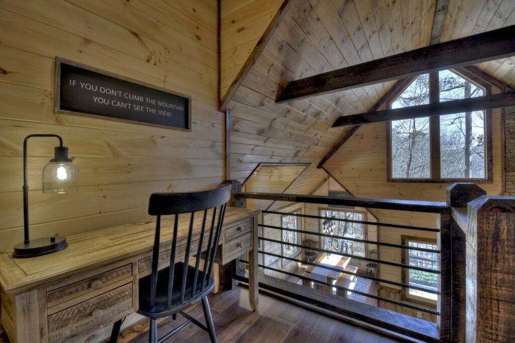 Rosewood Retreat - Hot Tub Fire Pit Pool Table Villa Blue Ridge Eksteriør billede