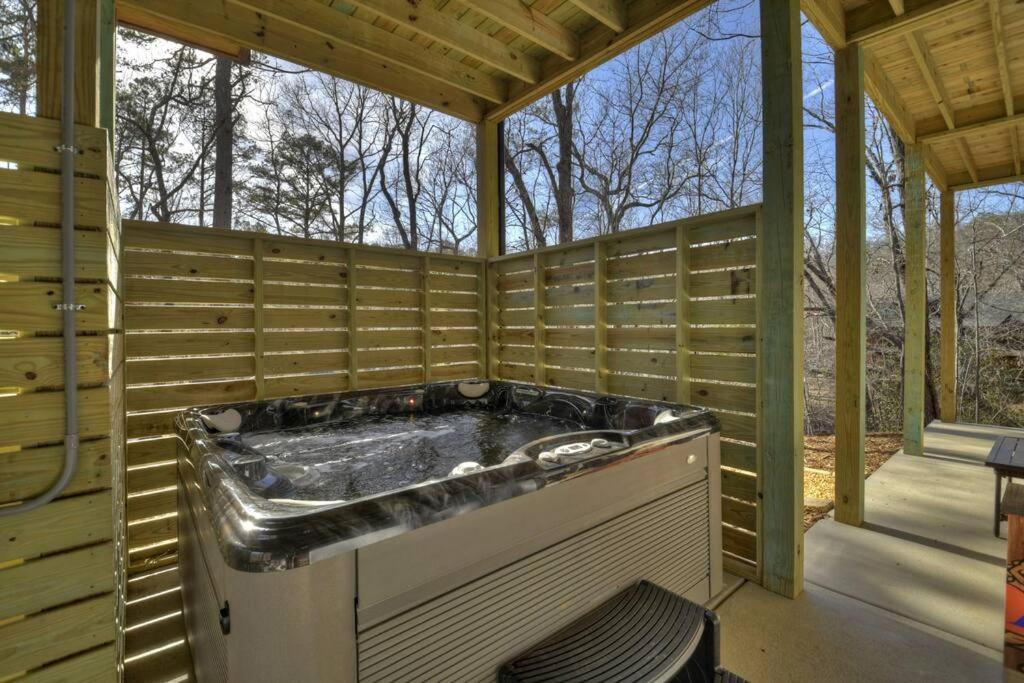 Rosewood Retreat - Hot Tub Fire Pit Pool Table Villa Blue Ridge Eksteriør billede