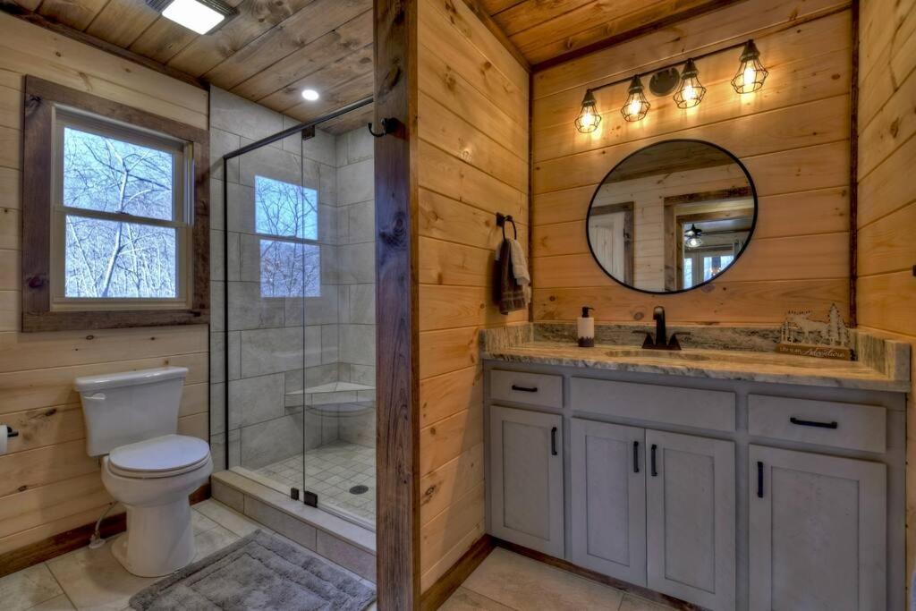 Rosewood Retreat - Hot Tub Fire Pit Pool Table Villa Blue Ridge Eksteriør billede
